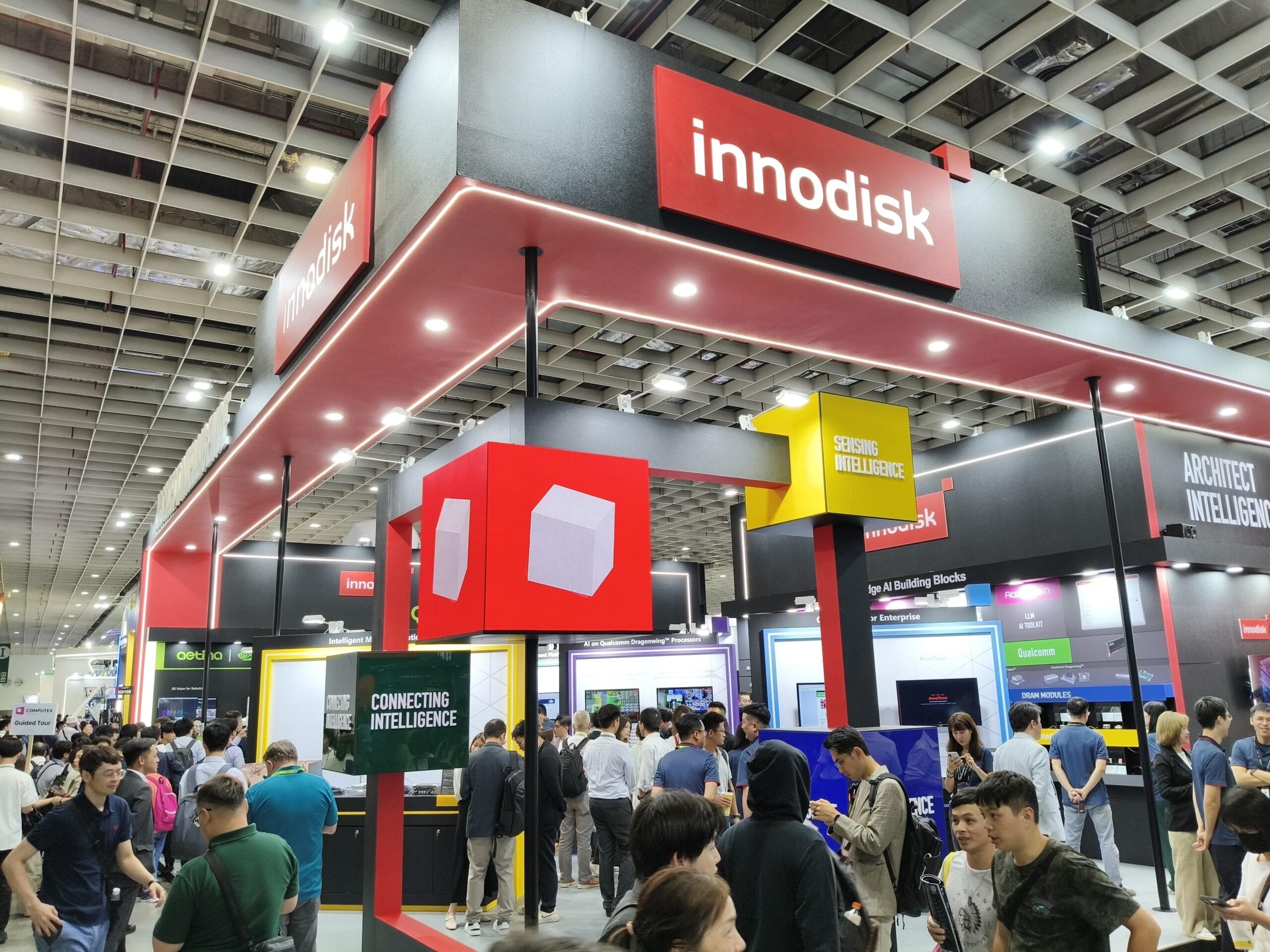 COMPUTEX 2026 宜鼎 innodisk 展位設計，南港展覽館一館一樓現場 1