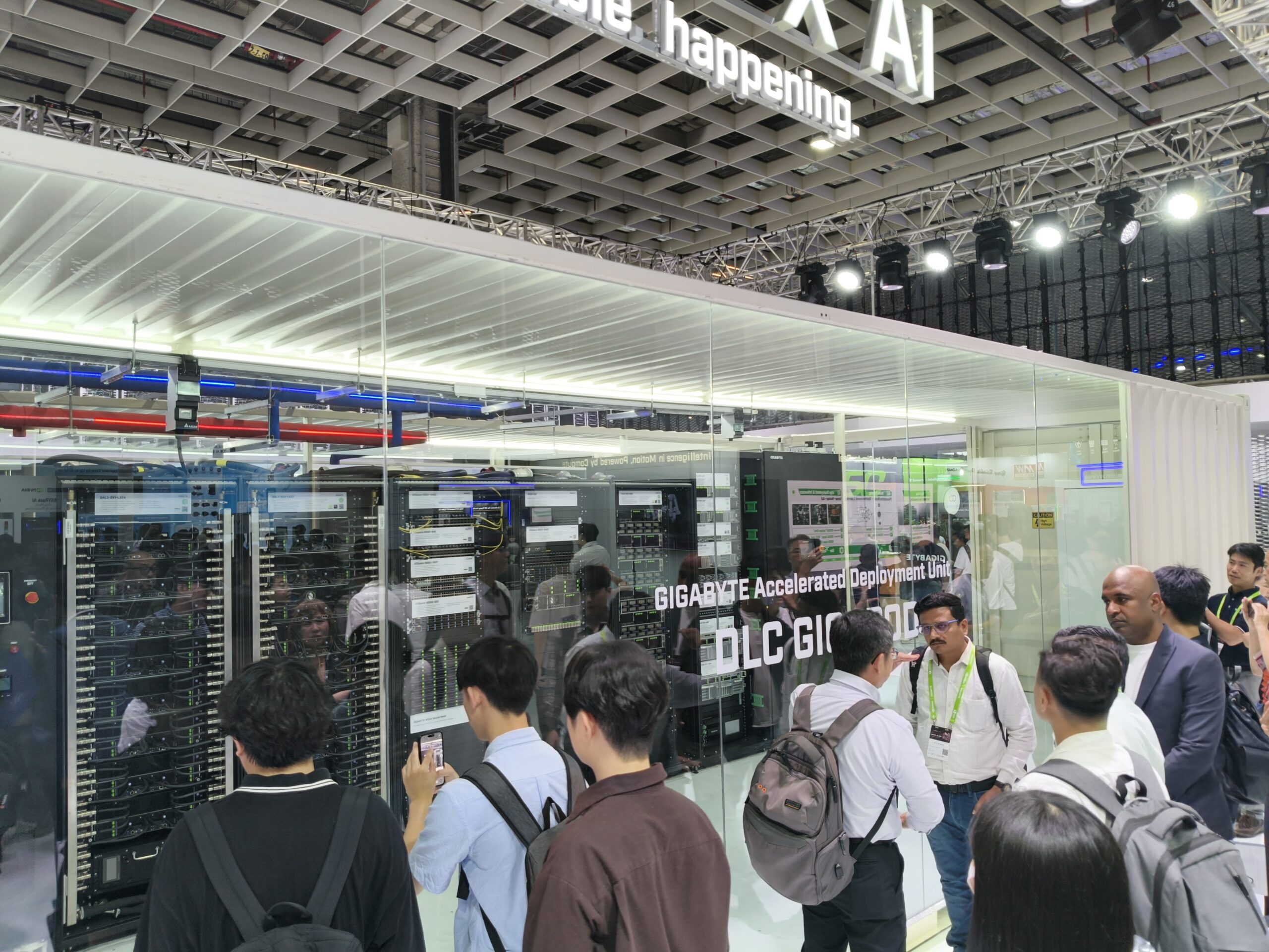 COMPUTEX 2026 技嘉 GIGABYTE 展位設計，南港展覽館一館一樓現場 5