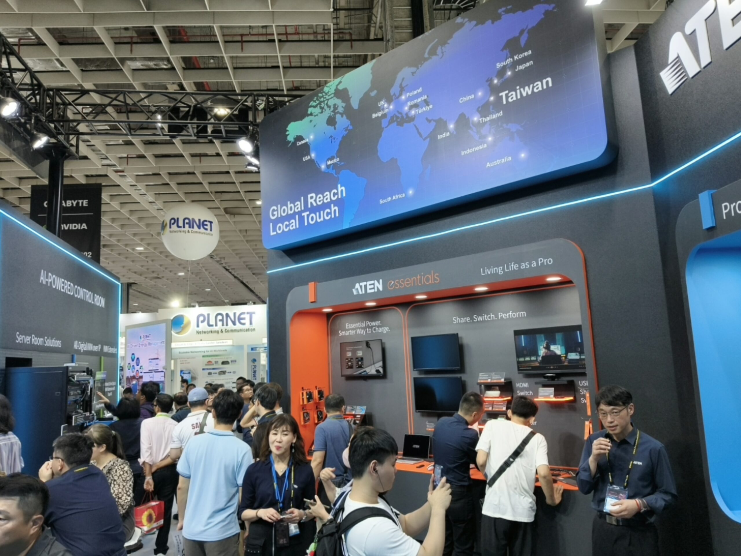 COMPUTEX 2026 宏正 ATEN 展位設計，南港展覽館一館一樓現場 2
