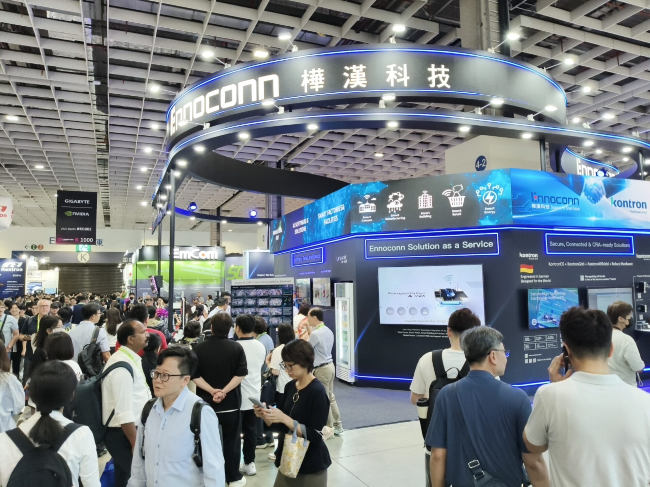 COMPUTEX 2026 樺漢 Ennoconn 展位設計，南港展覽館一館一樓現場 1