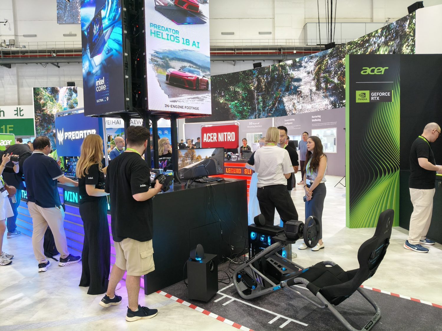 COMPUTEX 2026 宏碁 Acer 展位設計，南港展覽館一館四樓現場 2
