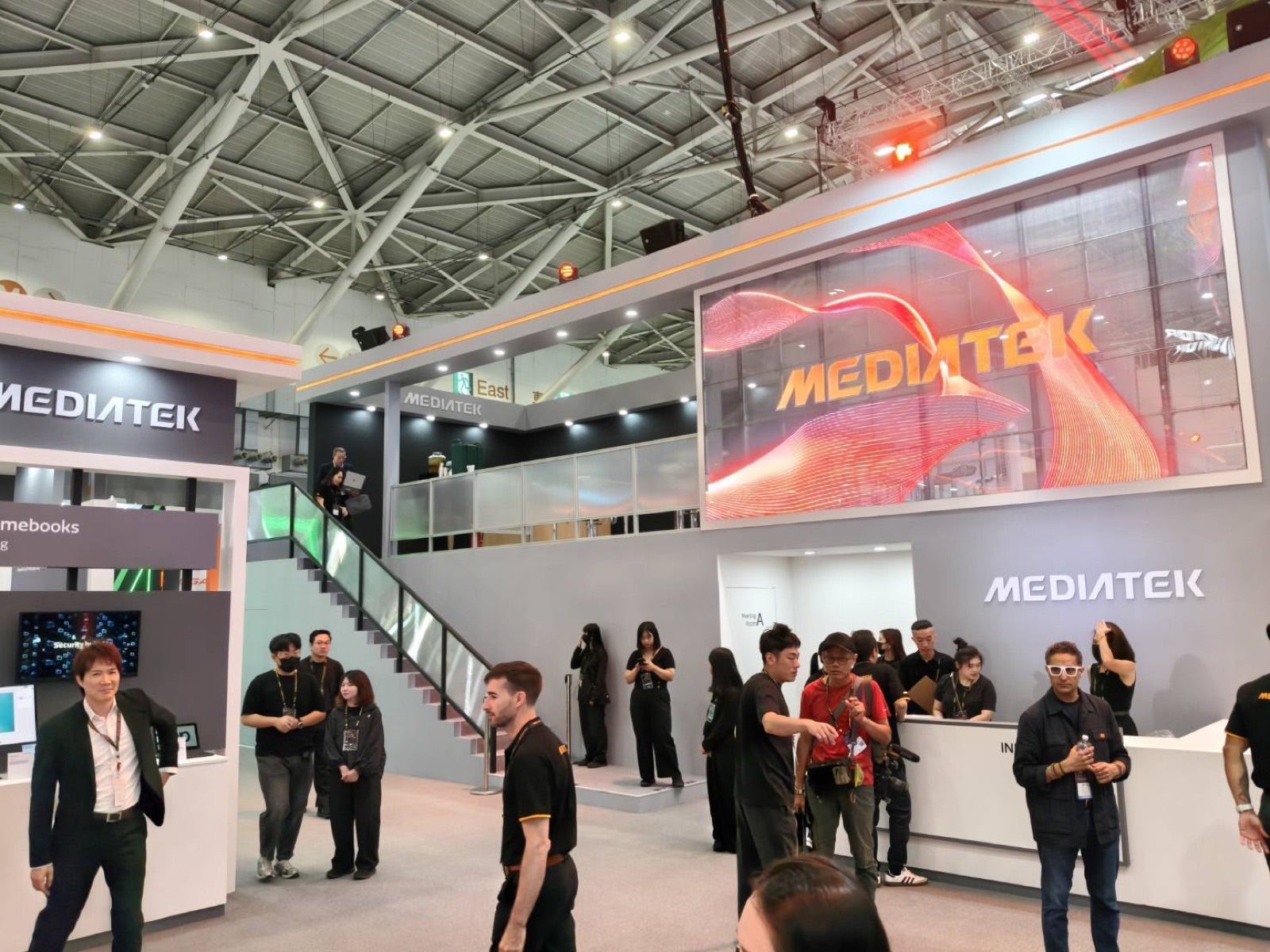 COMPUTEX 2026 聯發科 MediaTek 展位設計，南港展覽館一館四樓現場 3